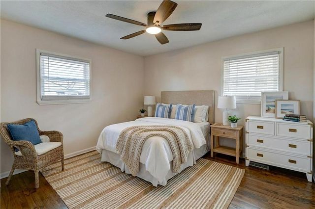 18607 E 6th Street, Independence, MO 64056