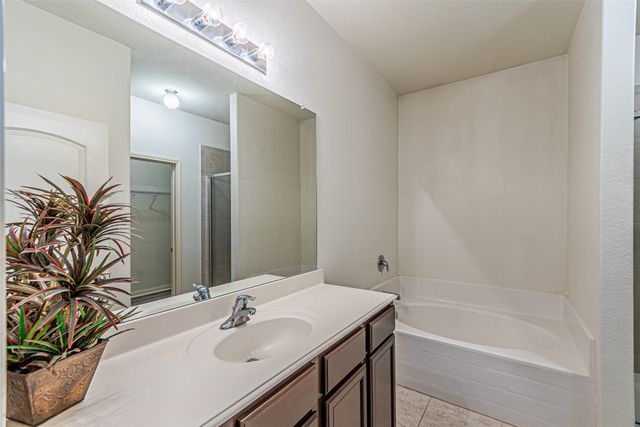 323 Cedar Creek Drive, Princeton, TX 75407