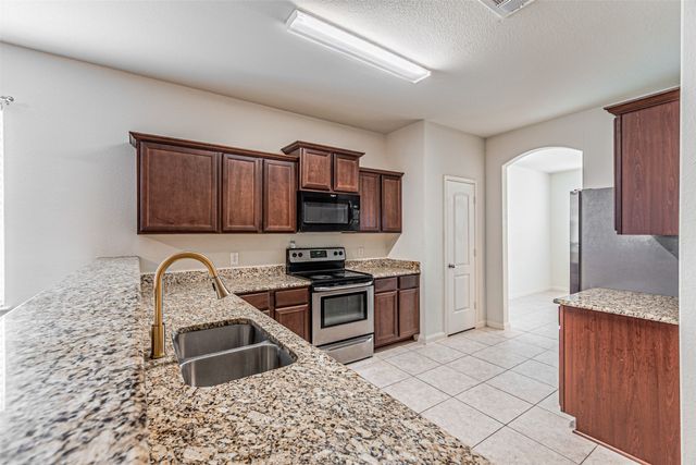 323 Cedar Creek Drive, Princeton, TX 75407