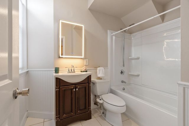 158 Sumner 1, Quincy, MA 02169