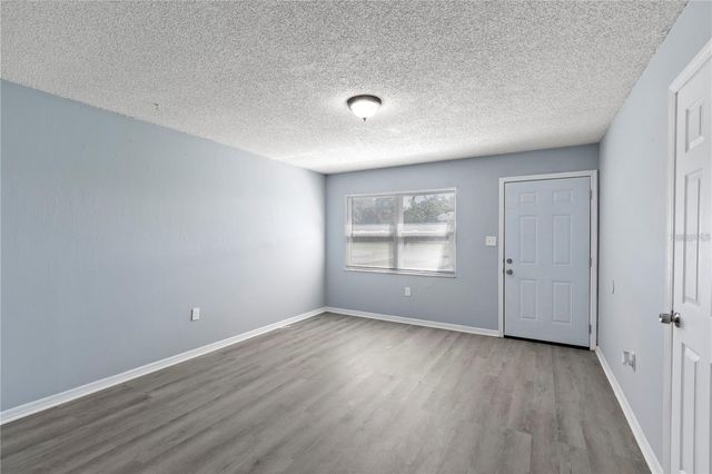 1703 BIRCHWOOD CIRCLE 1, Leesburg, FL 34748