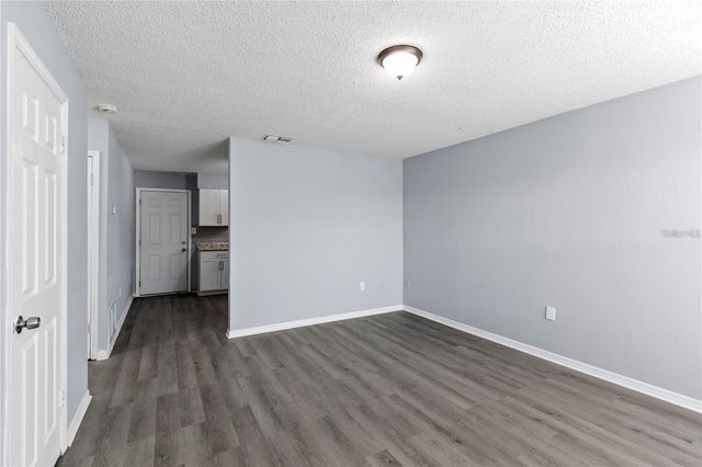 1703 BIRCHWOOD CIRCLE 1, Leesburg, FL 34748