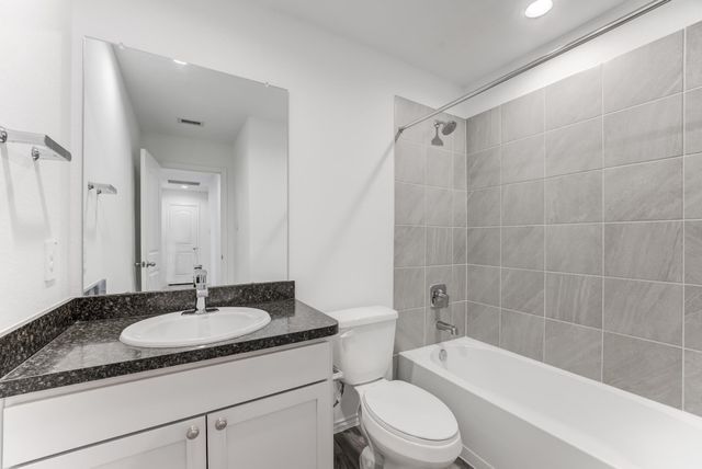 5415 Pinecliff Grove Court, Spring, TX 77373