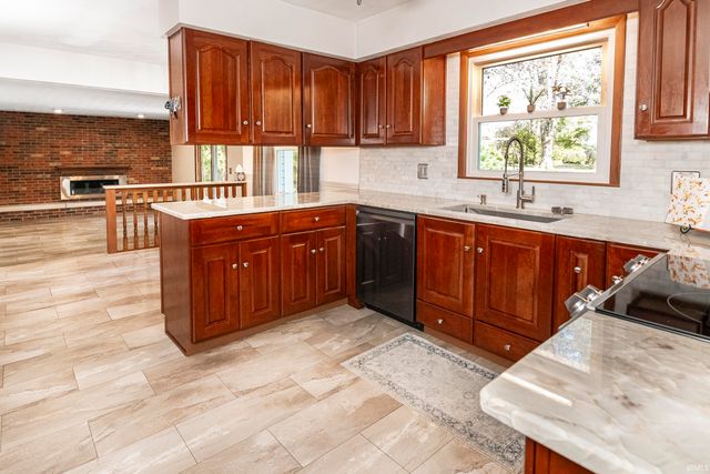 211 S Spriggs Court, Bloomington, IN 47403