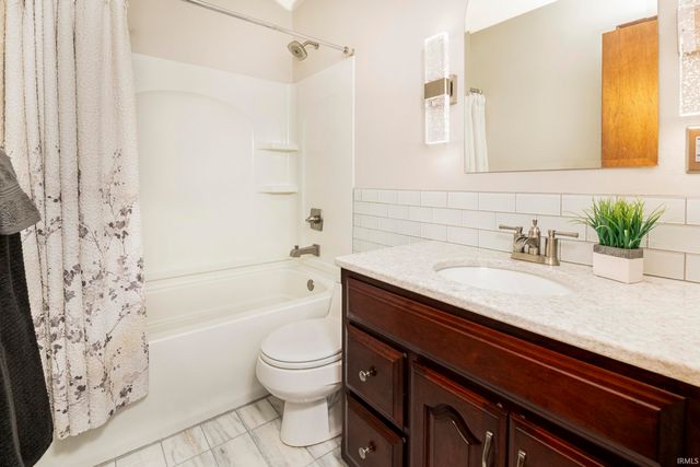 211 S Spriggs Court, Bloomington, IN 47403