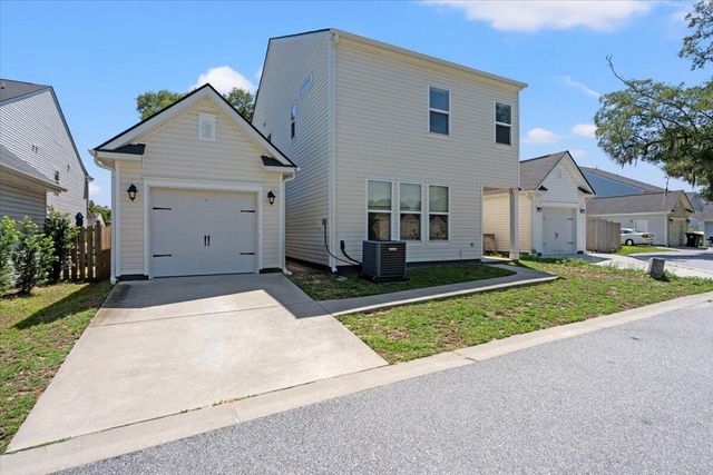 489 Spring Hollow Drive, Charleston, SC 29492