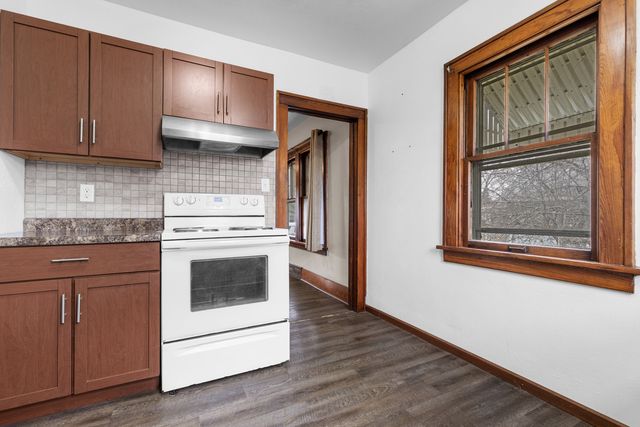 403 E 9th Street, Rock Falls, IL 61071