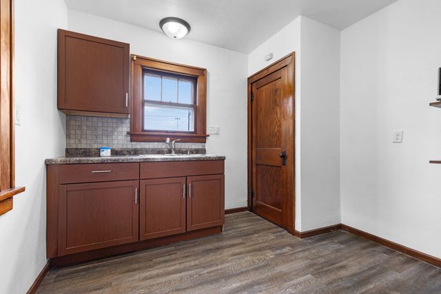 403 E 9th Street, Rock Falls, IL 61071