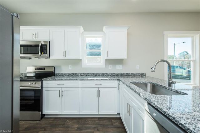 1070 Pinnix Loop, Burlington, NC 27217
