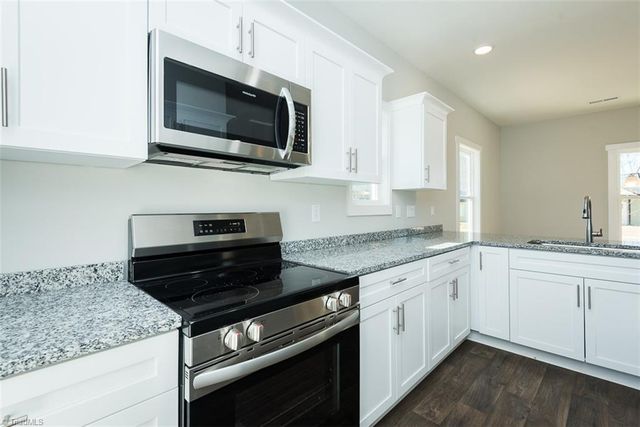 1070 Pinnix Loop, Burlington, NC 27217