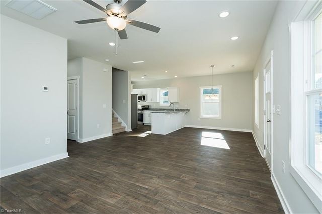 1070 Pinnix Loop, Burlington, NC 27217
