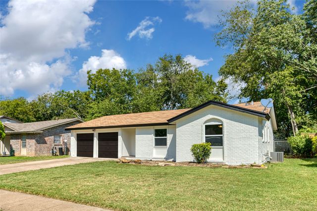 1505 Marlee Lane, Arlington, TX 76014