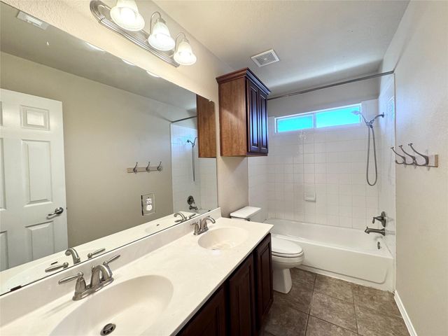 1912 Golden Arrow Ave, Cedar Park, TX 78613