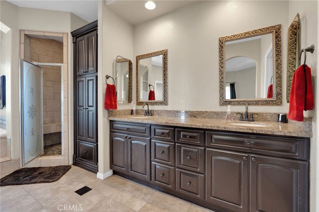 Image 16 of property listing at 7435 Solano, Phelan, CA 92371