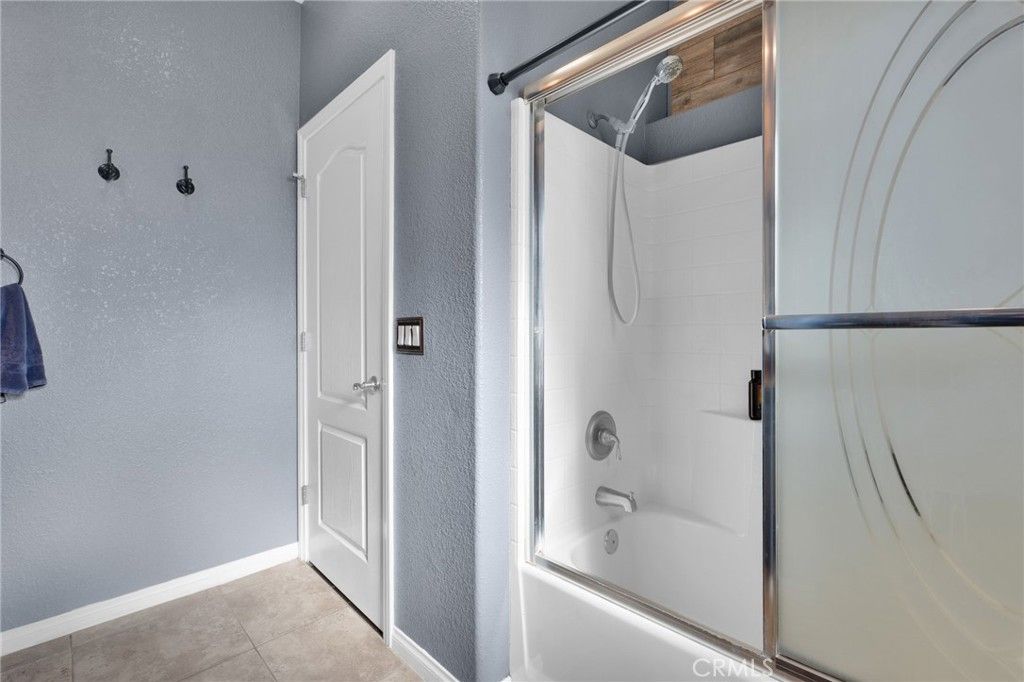 Image 39 of property listing at 7435 Solano, Phelan, CA 92371