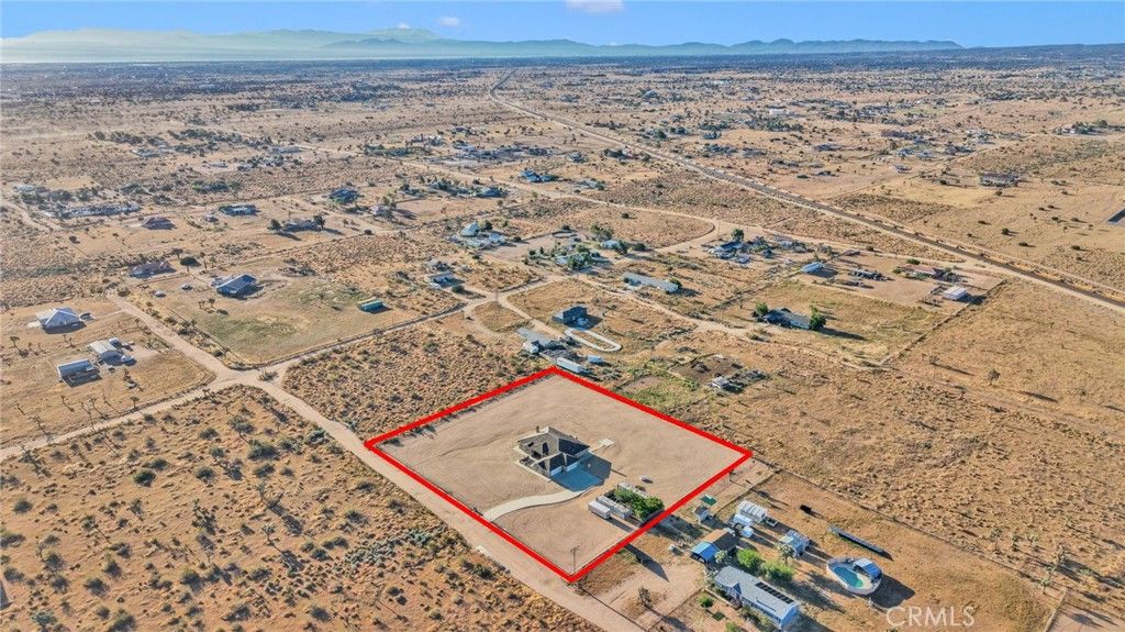 Image 55 of property listing at 7435 Solano, Phelan, CA 92371