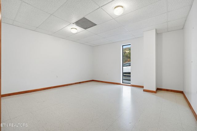 480 Fordtown Rd, Fall Branch, TN 37656