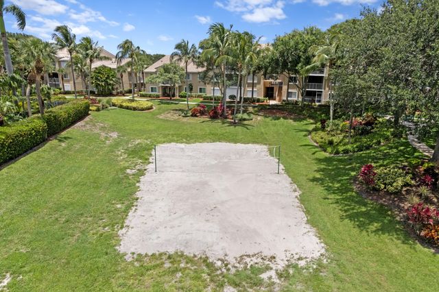 272 Village Boulevard 7109, Tequesta, FL 33469