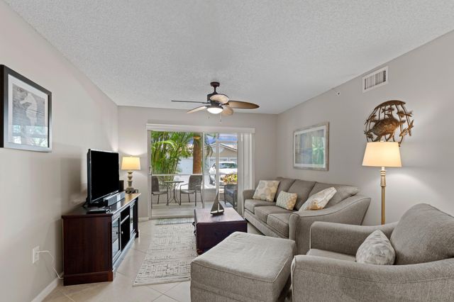 272 Village Boulevard 7109, Tequesta, FL 33469