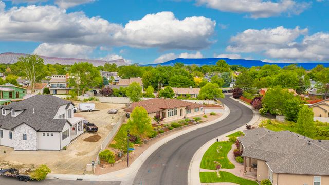 724 Ivanhoe Way, Grand Junction, CO 81506