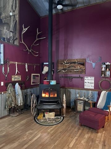 12095 & 12107 Volcano Road, West Fork, AR 72774