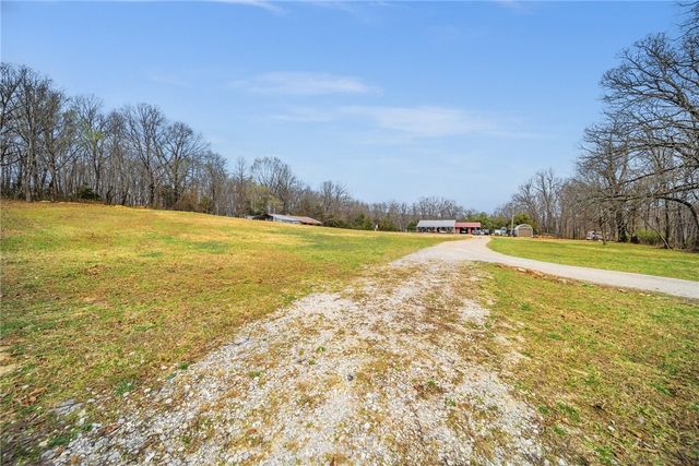 12095 & 12107 Volcano Road, West Fork, AR 72774