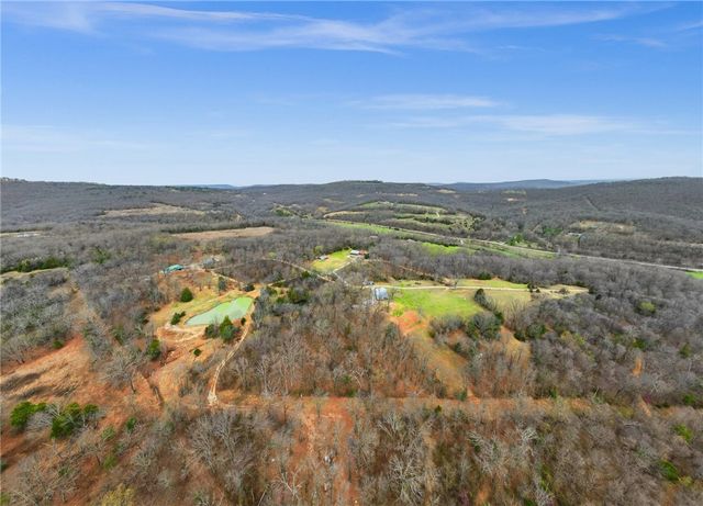 12095 & 12107 Volcano Road, West Fork, AR 72774