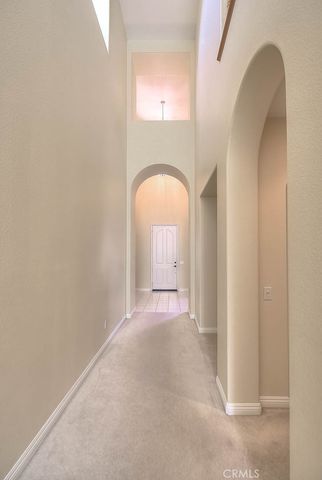 16861 Ridge Cliff, Riverside, CA 92503