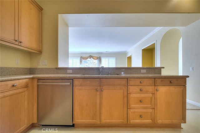 16861 Ridge Cliff, Riverside, CA 92503