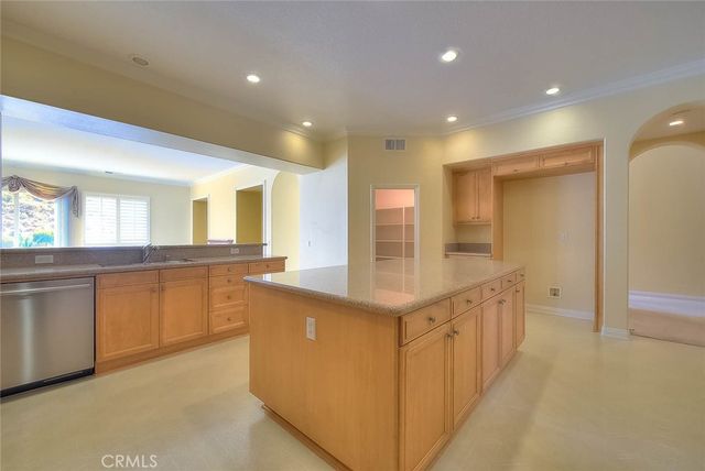 16861 Ridge Cliff, Riverside, CA 92503