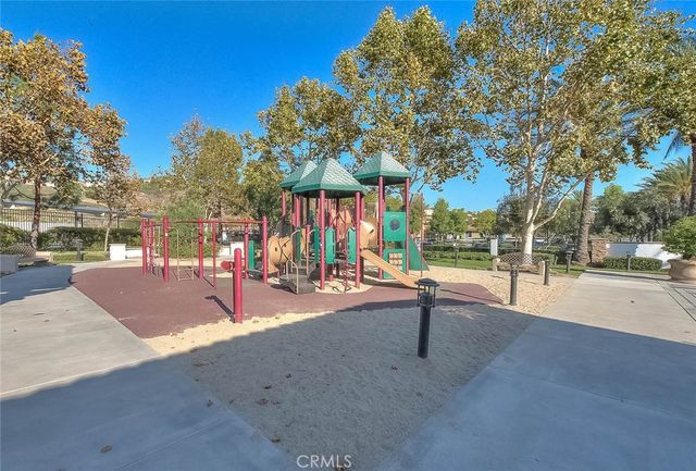 16861 Ridge Cliff, Riverside, CA 92503