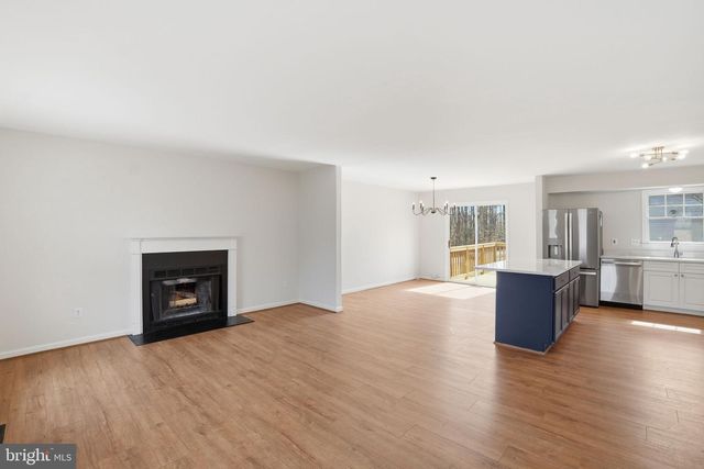 5545 SPANGLER LN, Woodbridge, VA 22193