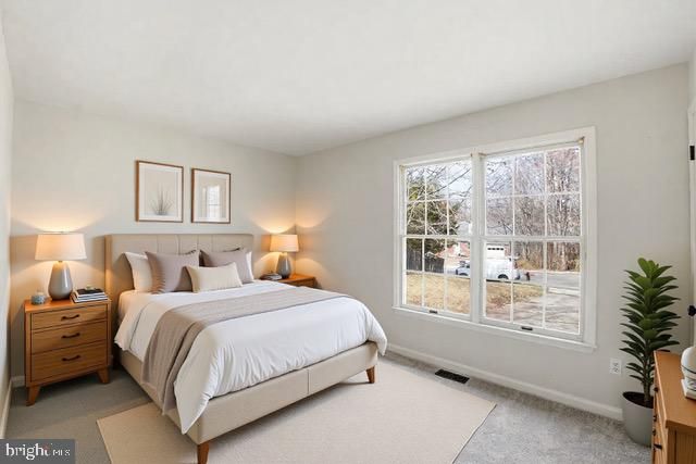 5545 SPANGLER LN, Woodbridge, VA 22193