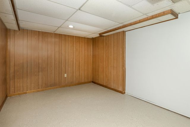 18903 Strathmoor Street, Detroit City, MI 48235