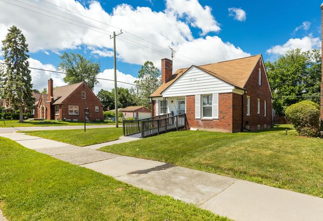 18903 Strathmoor Street, Detroit City, MI 48235
