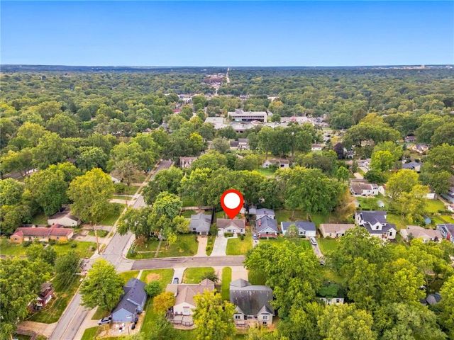 2001 W 73rd Street, Prairie Village, KS 66208