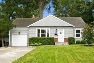 2001 W 73rd Street, Prairie Village, KS 66208