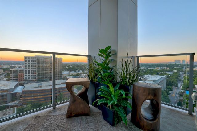 501 West Ave 1604, Austin, TX 78701