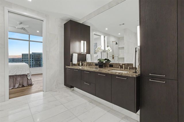 501 West Ave 1604, Austin, TX 78701
