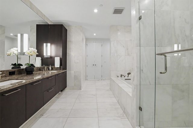 501 West Ave 1604, Austin, TX 78701