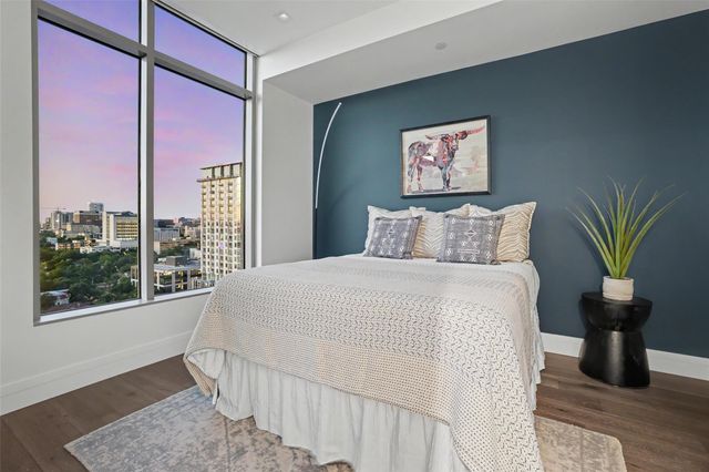 501 West Ave 1604, Austin, TX 78701