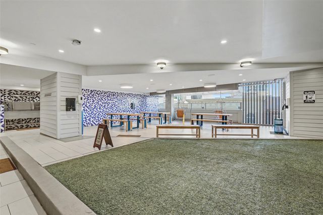 501 West Ave 1604, Austin, TX 78701