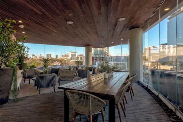 501 West Ave 1604, Austin, TX 78701