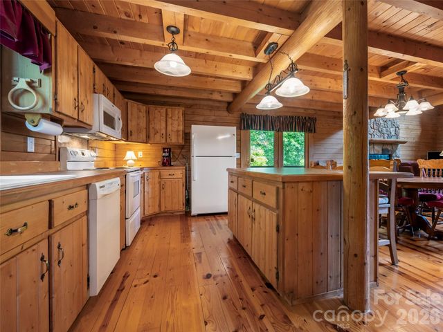916 Fire Tower Road, Bostic, NC 28018