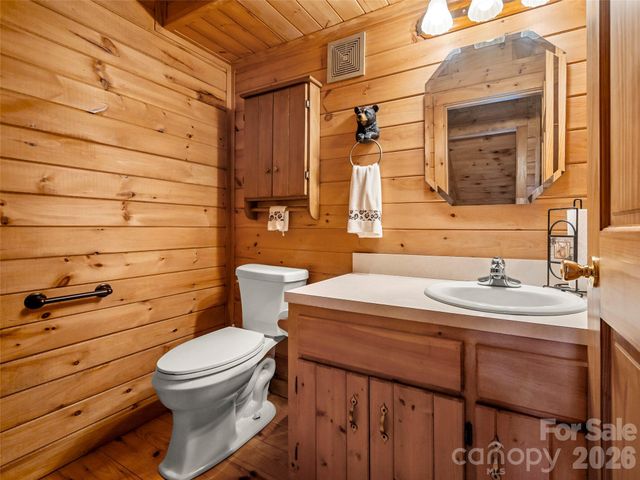916 Fire Tower Road, Bostic, NC 28018