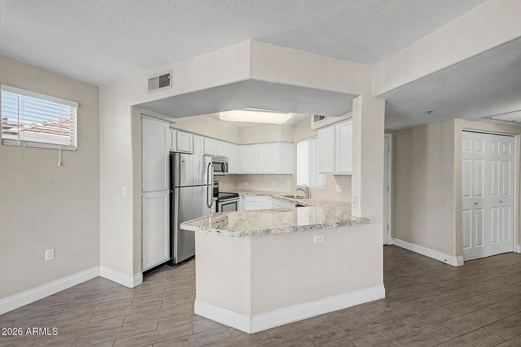 3848 N 3RD Avenue 3046, Phoenix, AZ 85013 — photo 5