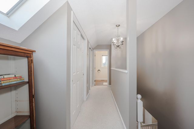 152 Straw Hill Road, Manchester, NH 03104