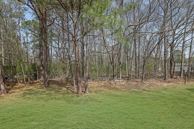 2030 Euclid Street, Statham, GA 30666