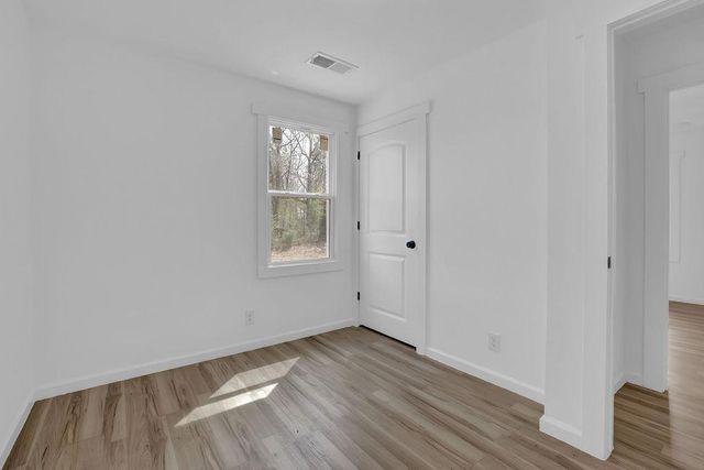 2030 Euclid Street, Statham, GA 30666