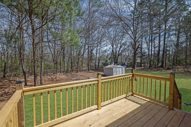 2030 Euclid Street, Statham, GA 30666